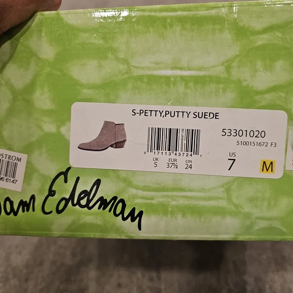 Sam Edelman Taupe Suede Block Heel Ankle Booties, Sz 7 - Picture 8 of 8